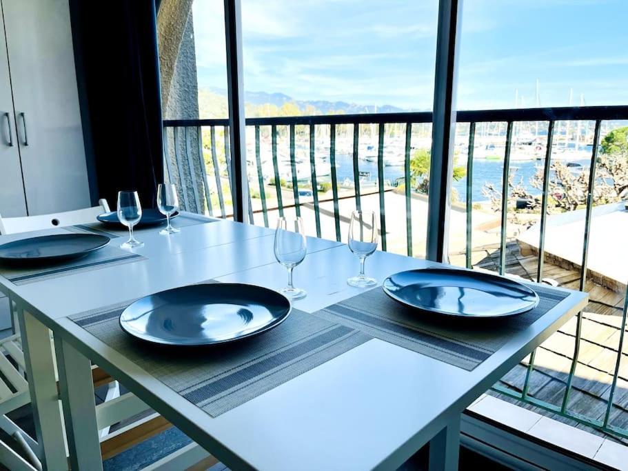 Appartement Sur Le Port Residence Marina Palmu 维琪奥港 外观 照片